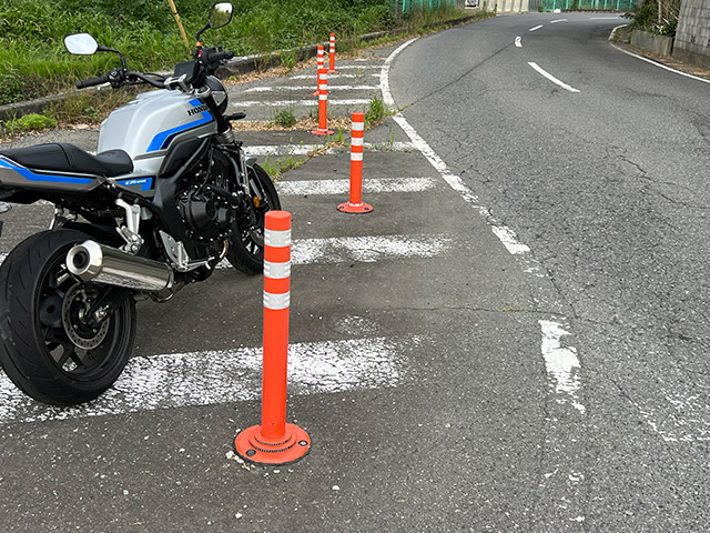 cb1000f_pbfull_0100.jpg title=