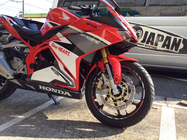 2017 CBR250RR ³«È¯Ê³Æ®µ