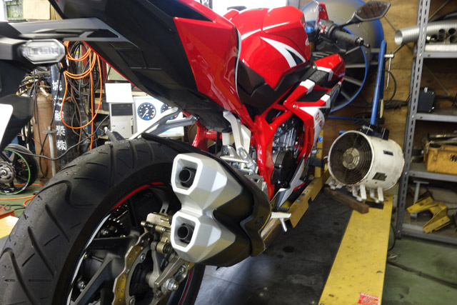 2017 CBR250RR ³«È¯Ê³Æ®µ