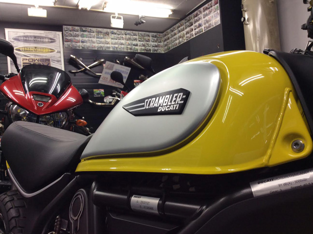 DUCATI¥¹¥¯¥é¥ó¥Ö¥é¡¼¤¬¤ä¤Ã¤Æ¤¤¿¡ª ³«È¯Ê³Æ®µ