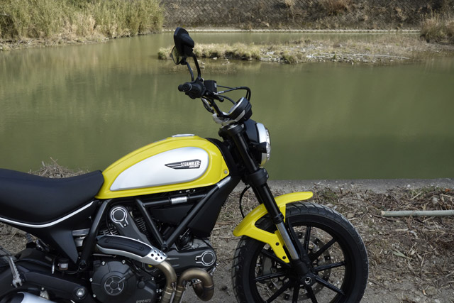 DUCATI¥¹¥¯¥é¥ó¥Ö¥é¡¼¤¬¤ä¤Ã¤Æ¤¤¿¡ª ³«È¯Ê³Æ®µ