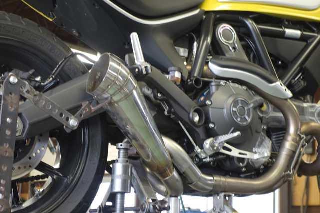 DUCATI¥¹¥¯¥é¥ó¥Ö¥é¡¼¤¬¤ä¤Ã¤Æ¤¤¿¡ª ³«È¯Ê³Æ®µ