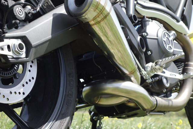 DUCATI¥¹¥¯¥é¥ó¥Ö¥é¡¼¤¬¤ä¤Ã¤Æ¤¤¿¡ª ³«È¯Ê³Æ®µ