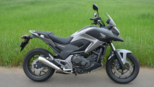 NC700X フロントシート ホンダ 純正  RC63 奇麗 良品:32014188