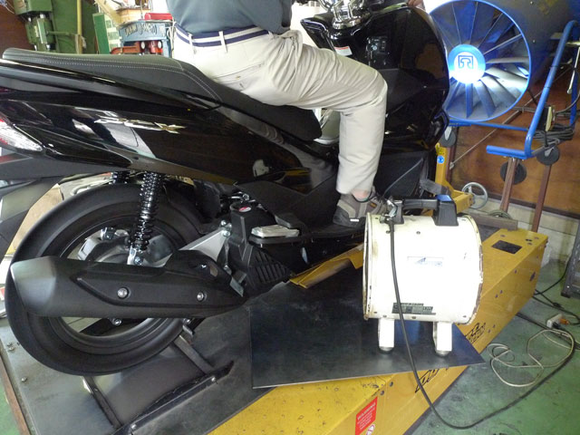 2014NEW PCX125 PURE SPORT ¡ÈSILENT VERSION¡É¡¡¥´¡¼¥ë¥É¥¨¥ó¥Ö¥ì¥à¡¡