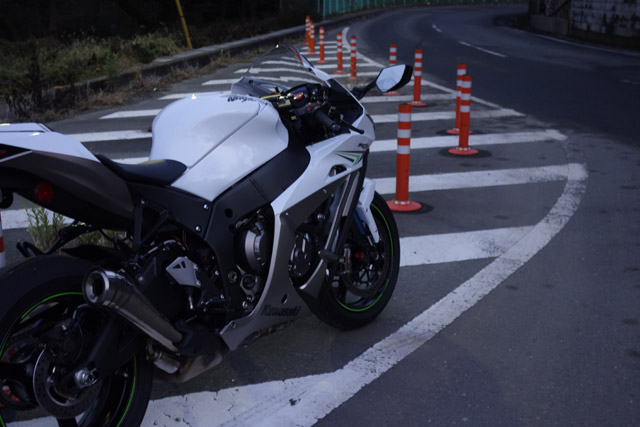 SP˳ȯ֥ZX-10R 