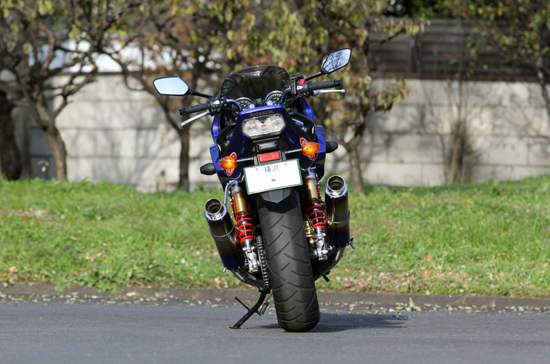 CB400SF NC42  SP忠雄２本出し　フルエキ・マフラー