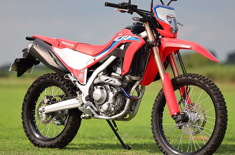 5000rpmからのパワーは CRF250Lの長くて優れたサスペンションを活かした元気な走りにもよくマッチ